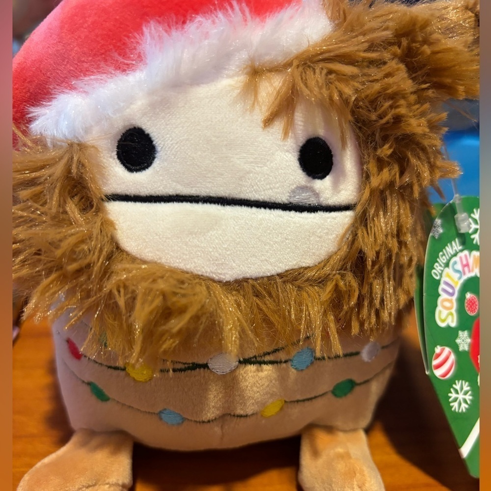 Benny 8” or 5” Bigfoot In Christmas Lights Original Squishmallows